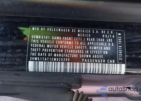 2014 Volkswagen Beetle 1.8T z USA, uszkodzony, nr VIN 3VW517AT1EM820299